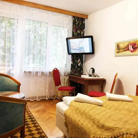 Centrum Resort *